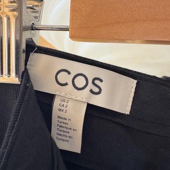 COS Men's Elegant Black Trousers - Picture 3 of 3